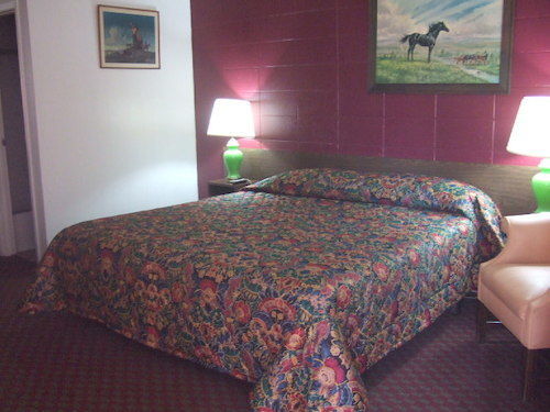 Town House Motor Inn Worland Bagian luar foto